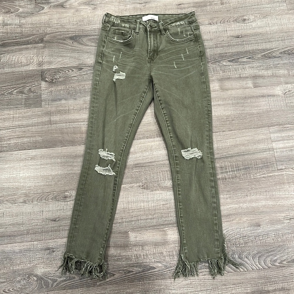 Vici frayed skinny jeans